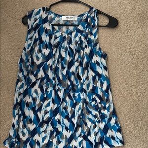 Jones Studio Blue Pleated Sleeveless Blouse